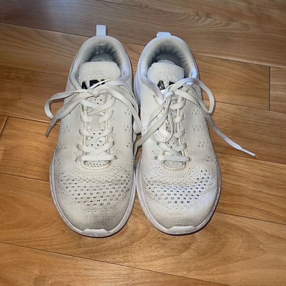 APL Techloom Pro W size 7.5 white! In great condition - Picture 2 of 7
